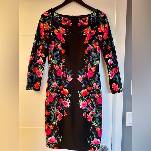 Eliza J Floral Dress - Picture 3 of 5